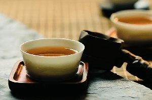 单丛茶品种不同