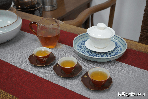 桂东玲珑茶叶形状