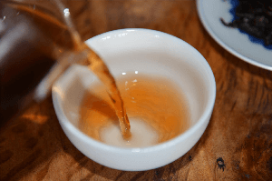 凉茶能喝吗？为什么有些茶凉了就会浑浊的味道也不好了？