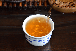 喝普洱茶有什么用，普洱茶的功效作用是什么
