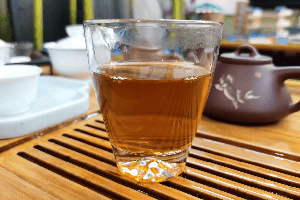 红枣桂圆枸杞茶的功效适用男士吗
