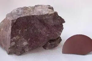 紫砂器泥料与普通陶器泥料有什么不同