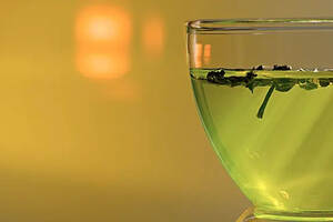 打开喝绿茶的正确姿势，教你鉴赏绿茶的茶艺