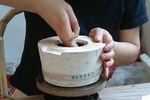 半手工制作紫砂壶也是传统工艺，风靡竟因顾景舟大师的“小报告”