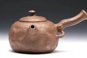 宜兴为已故大师徐达明举办紫砂艺术与陶瓷藏品展