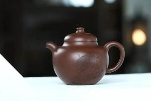 范微琴（国高工艺美术师）宜兴原矿紫砂茶壶