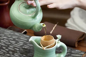 茶艺师：泡茶有讲究，掌握4个要素，教你轻松泡出一壶好茶