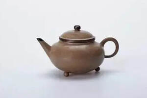 谁说中国人才玩紫砂壶，紫砂壶风靡欧洲的时候，你还不知在哪呢