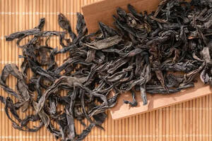 茶文化 丨 有趣的茶叶命名传说，大红袍、碧螺春、东方美人...