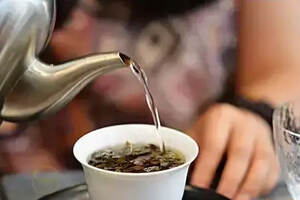 品茶时光｜这些茶用什么水来泡？教你这些技能可以泡杯“好茶”！