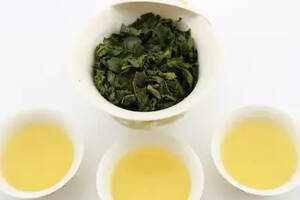 青茶是青色的吗，为何又称乌龙茶？聊聊乌龙茶加工