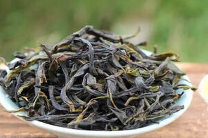 凤凰单丛茶与绿茶、普洱茶有啥区别？听老茶农一说，总算清楚了