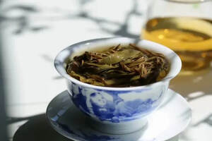 普洱茶中劣质茶和优质茶里面酸味有什么区别