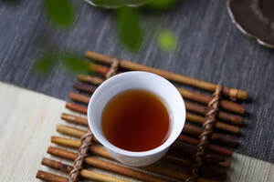 世界上最顶级的红茶是怎样的？