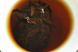 生茶叶怎么发酵成熟茶