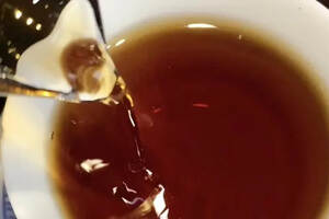 普洱茶生茶与熟茶口感如何区别？有哪些功效？