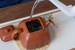 茶事 ￨ 用什么样的水能将武夷岩茶泡得更好？