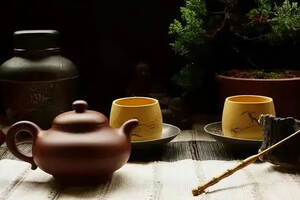 宋代文人生活四雅：点茶、焚香、插花、挂画