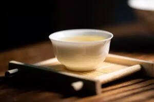 习茶：白芽奇兰（初茶白芽奇兰）