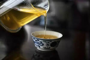 茶汤滋味是如何形成的？好的福鼎白茶，要讲究甜度吗？