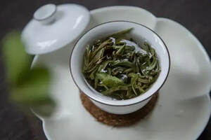 多年喝茶经验总结，白毫银针、白牡丹、寿眉，值得收藏么？