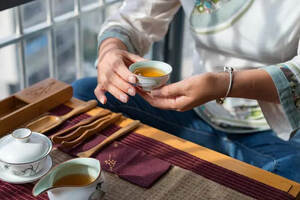 茶文化 | 食用、药用、饮用，小小茶叶的用处这么大？