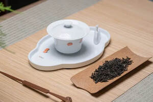 你泡的红茶为什么不如茶馆里的好喝？