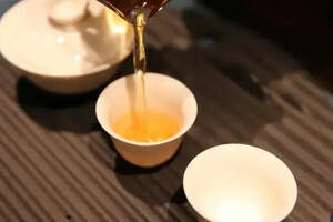 红茶有适应期、保质期，保存超过10年的红茶还能喝吗？