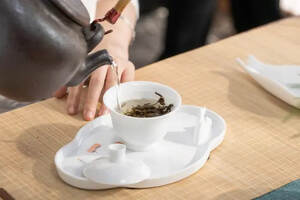是什么在影响着茶叶的香气？（影响茶叶卫生的是什么）