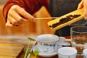 茶之魅力不应仅仅停留在“香”的层面，茶香有层次你知道吗
