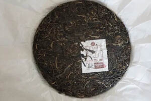 中国饼子茶上面的小纸片的内涵信息，你知道多少？