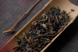 福鼎白茶越放越有味道，在陈放过程中到底发生了怎样的变化呢？