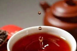普洱茶适合什么季节喝？秋天喝普洱茶有什么好处吗？
