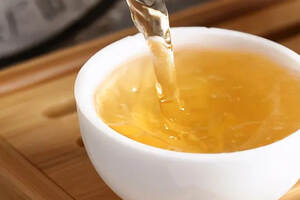 一分钟带你认识普洱古树茶，及其茶汤、香气、滋味、耐泡度如何？