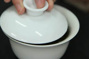 泡普洱茶，出汤速度如何拿捏？何时快出汤，何时宜闷泡？