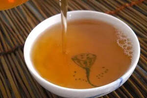 陈年普洱茶有哪些功效？为何大家都去收藏普洱茶？