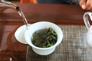 分享：怎么冲泡普洱生茶，才能保证滋味不被淹没？