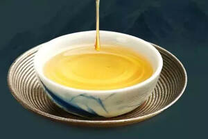 为什么喝生普洱茶老觉得饿？这样是不是很容易瘦？