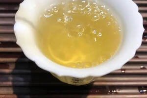 香椿林古树茶，普洱茶中的油腻大叔