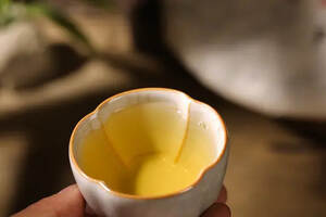 解读普洱茶的花香型蜜韵和阳刚型蜜韵