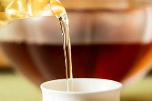 茶跟酒一样分浓香、醇香？这15种茶型你喝全了吗？