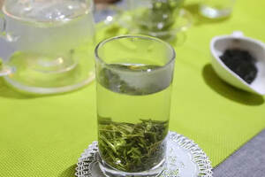 「高水温、多投茶、快出汤、茶水分离、不洗茶」贵州省级地方标准