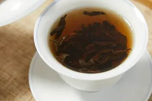 茶水表面的茶沫，是不是农残