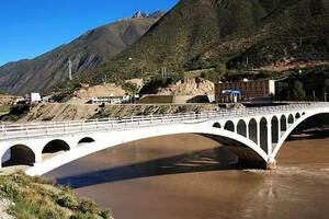 「有声品读藏茶」德格桥的那边是西藏