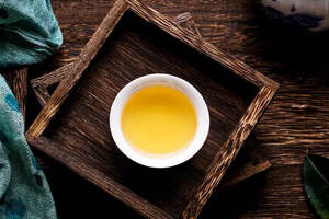 泡普洱茶的第一步是洗茶还是醒茶？干醒还是湿醒？