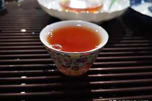 你平时喝茶多吗香茶一杯解乏力，吉语三句暖人心。