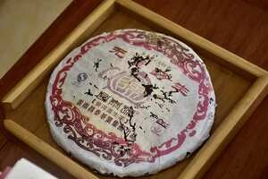 2007年昌泰无量山野生饼，纯干仓、一件42饼，茶汤
