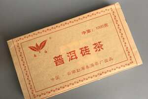 2005年春海茶砖
纯料1000克古树茶砖
市场已经