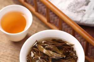 『绿滇』茗茶
一心一意做好茶
古树纯料，高端尊享
珍