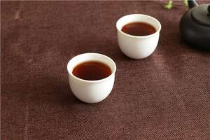 喝茶最好的温度是多少60℃左右最佳